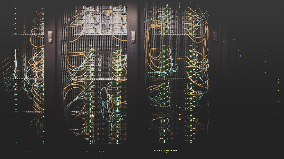2026 Mac Mesh pool partagé — niveau disque et gouvernance DerivedData