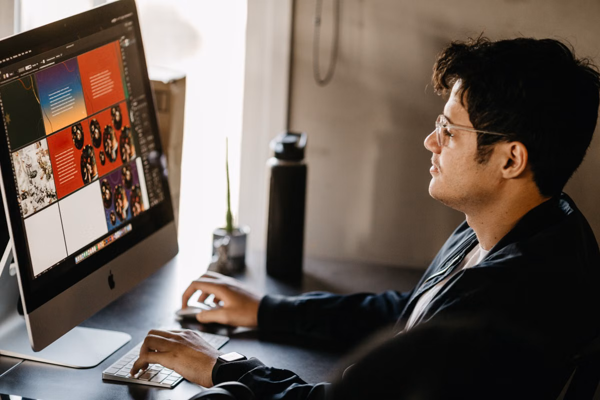 Adobe Fonts Windows 和 Mac 不一致：2026 修復流程